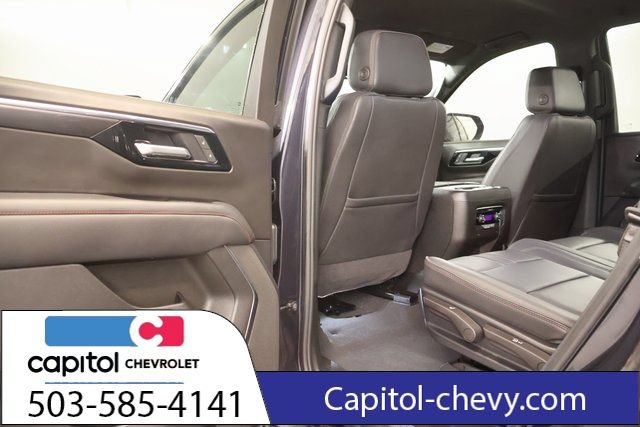 Used 2025 Chevrolet Tahoe RST AWD/4WD image 27