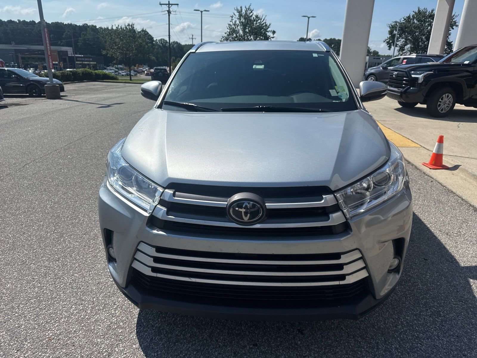 Used 2018 Toyota Highlander XLE