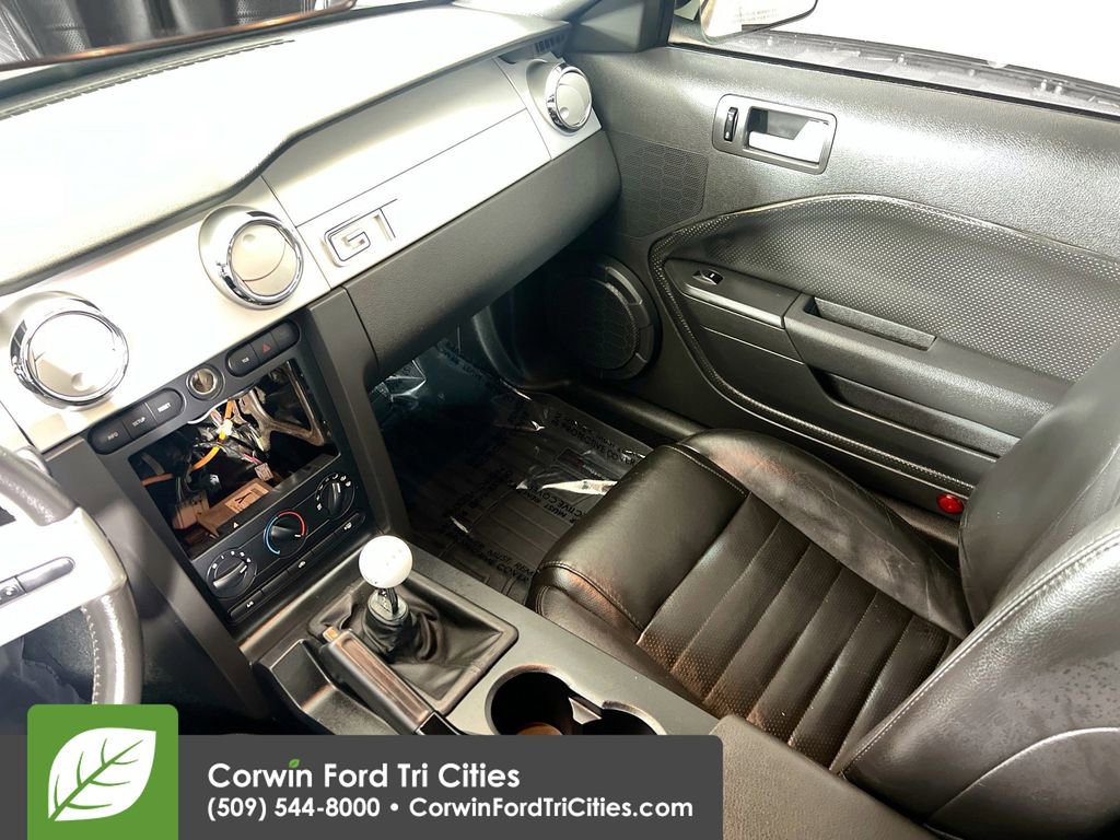 Used 2006 Ford Mustang GT Premium image 24