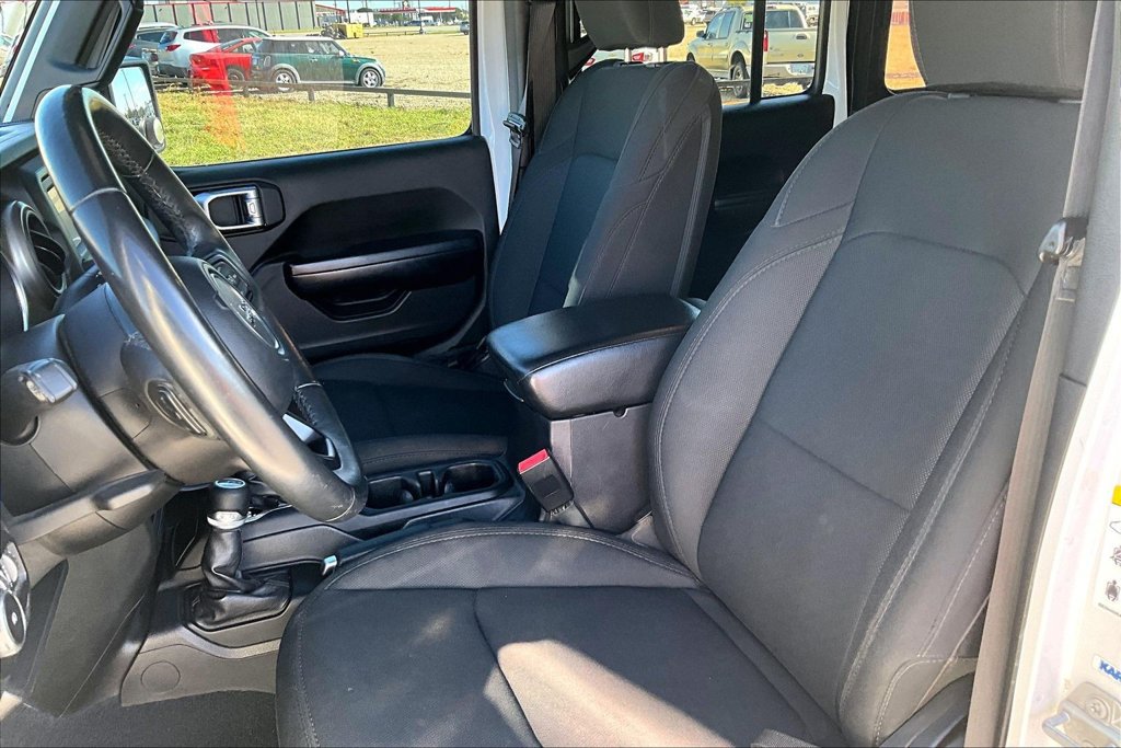 Used 2019 Jeep Wrangler Unlimited Sport S AWD/4WD image 23