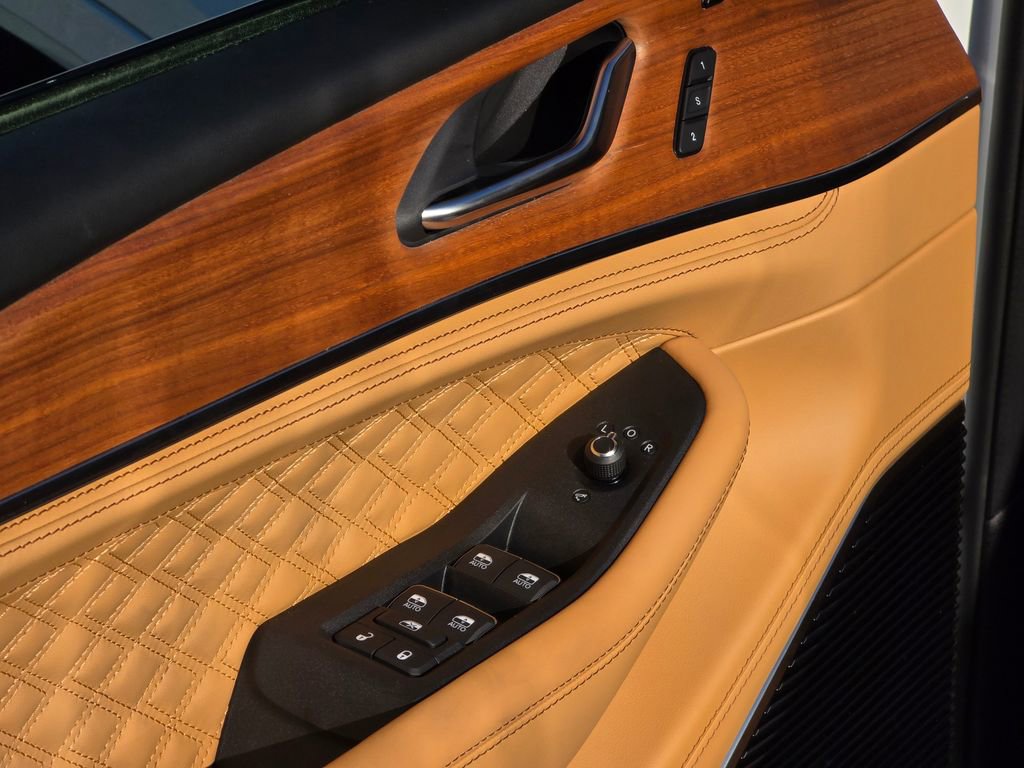 New 2025 Jeep Grand Cherokee Summit image 34