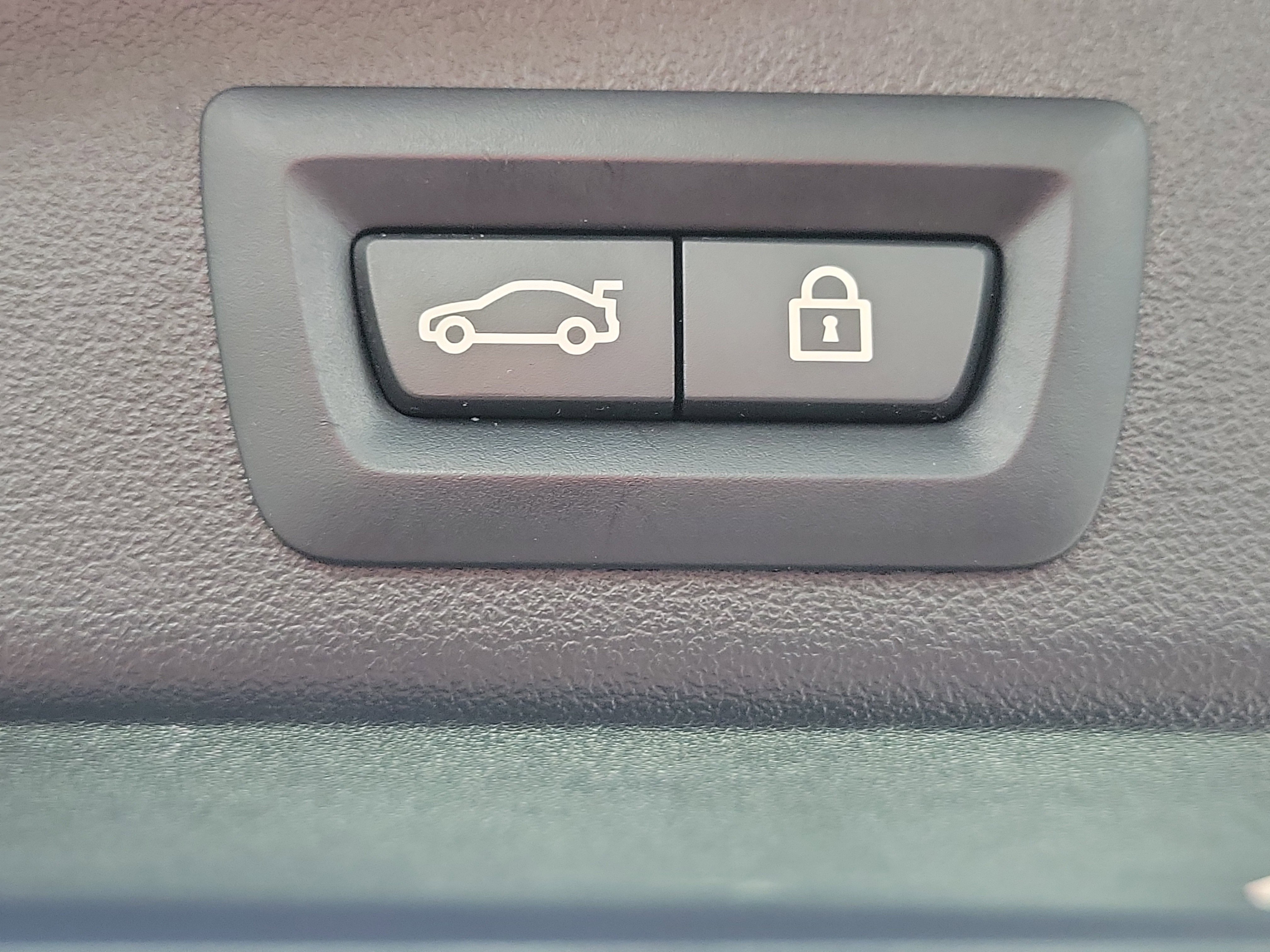 Used 2023 BMW X5 xDrive40i image 9