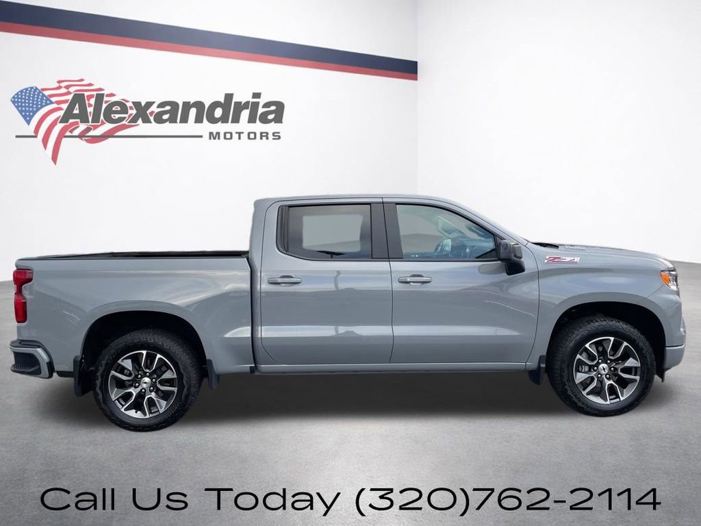 Certified 2024 Chevrolet Silverado 1500 RST AWD/4WD image 5