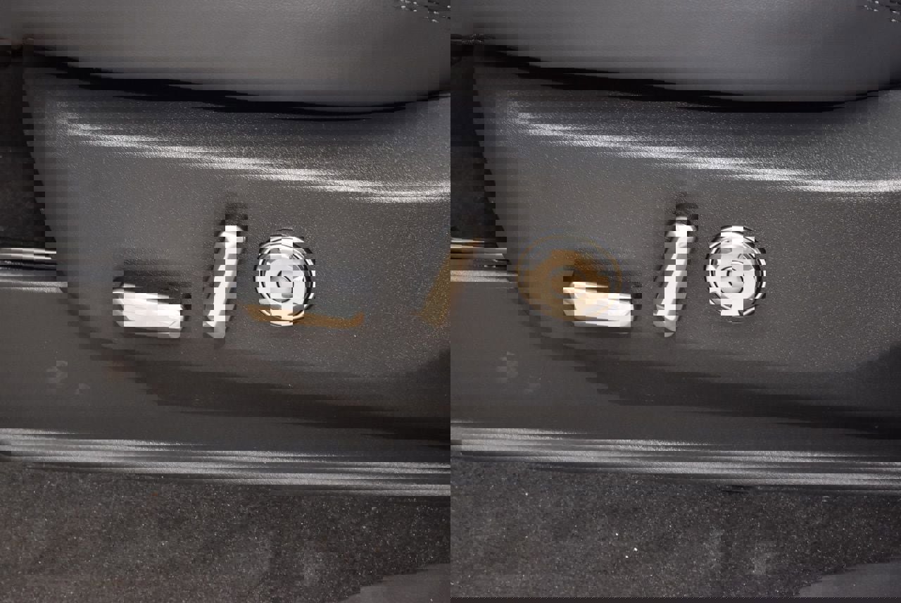 New 2026 Lincoln Navigator Reserve w/ Jet Appearance Package image 46