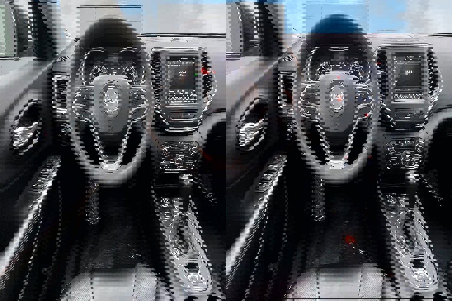 Used 2022 Jeep Cherokee Latitude Lux w/ Sun & Sound Group image 15