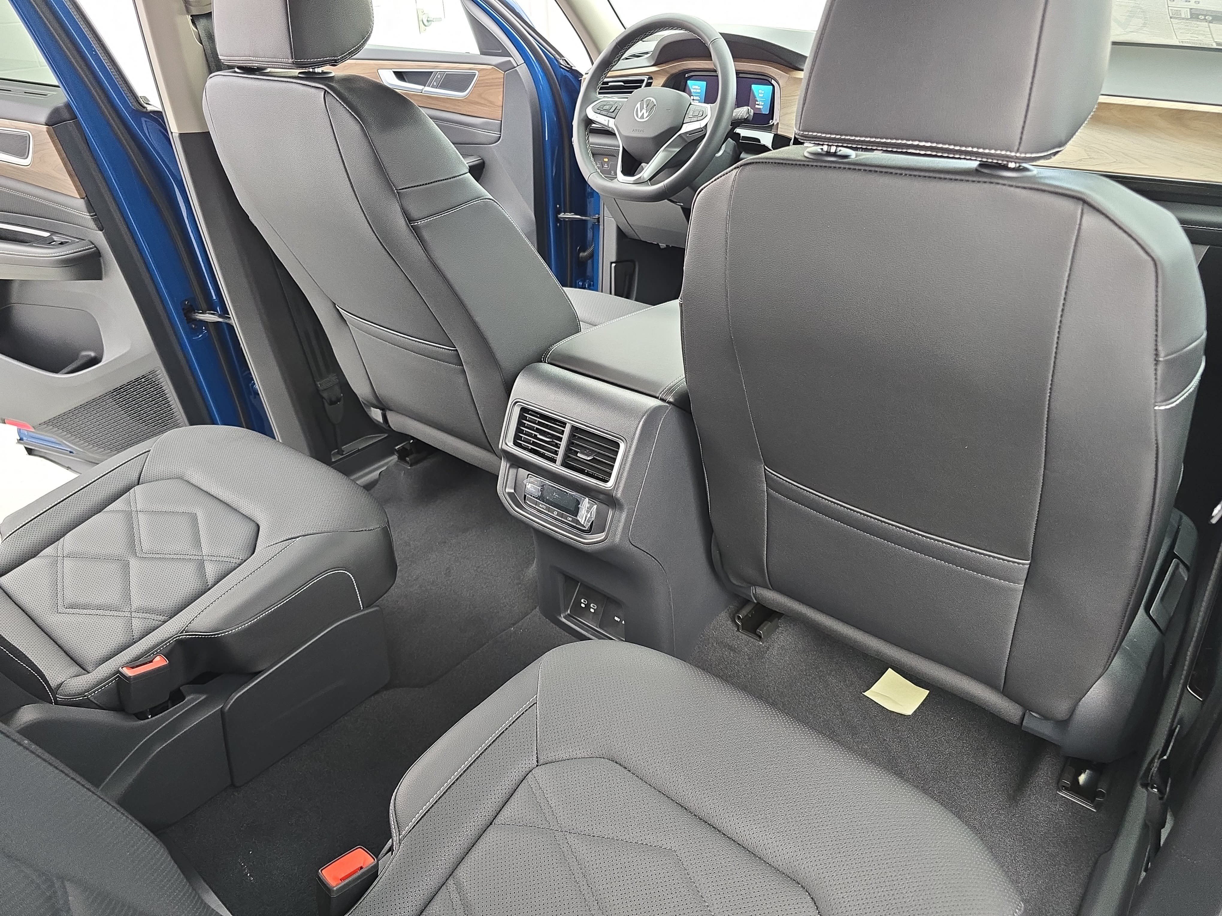 New 2026 Volkswagen Atlas SE AWD/4WD image 11