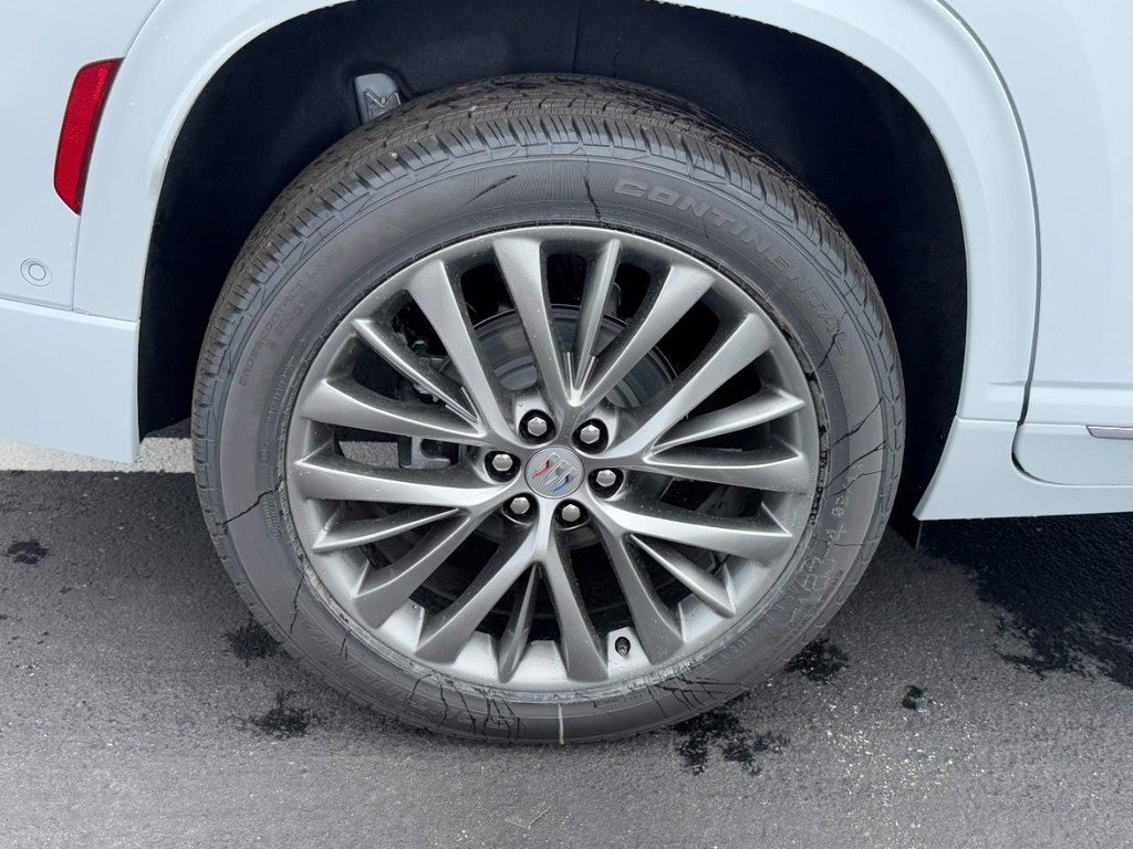 New 2026 Buick Enclave Avenir image 5