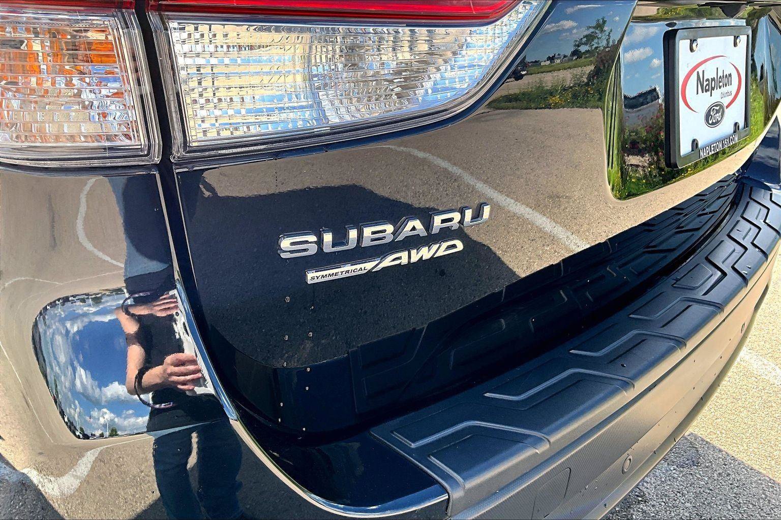 Used 2023 Subaru Forester Limited AWD/4WD image 9