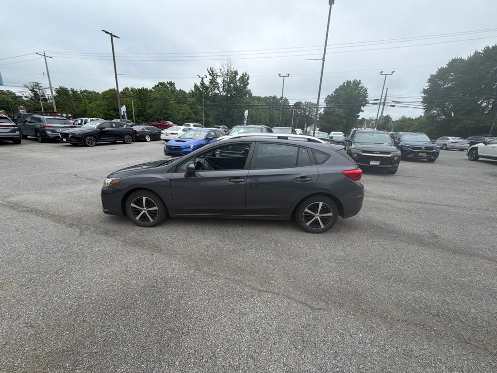 Used 2022 Subaru Impreza 2.0i Premium AWD/4WD image 6