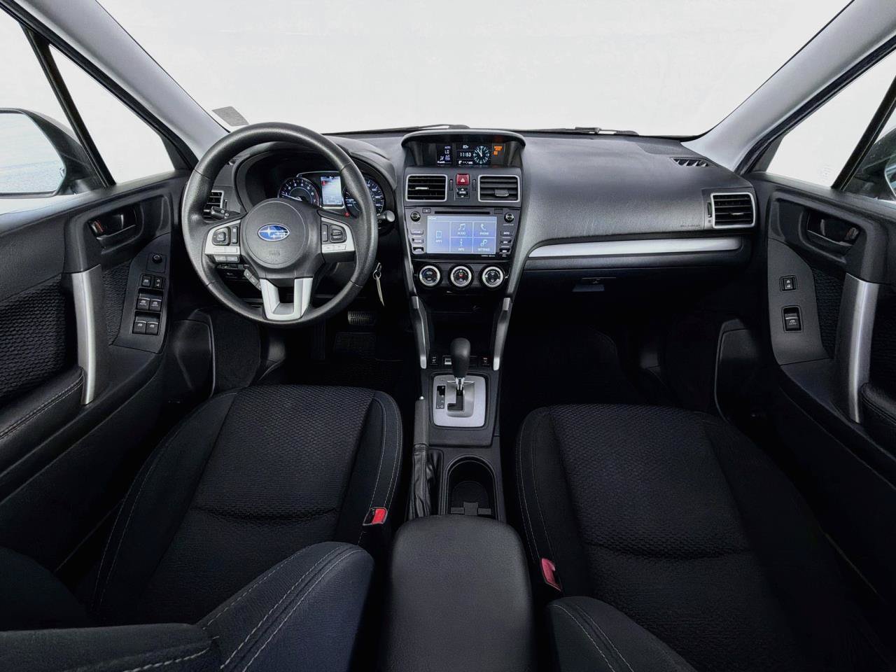 Used 2017 Subaru Forester 2.5i Premium AWD/4WD image 10