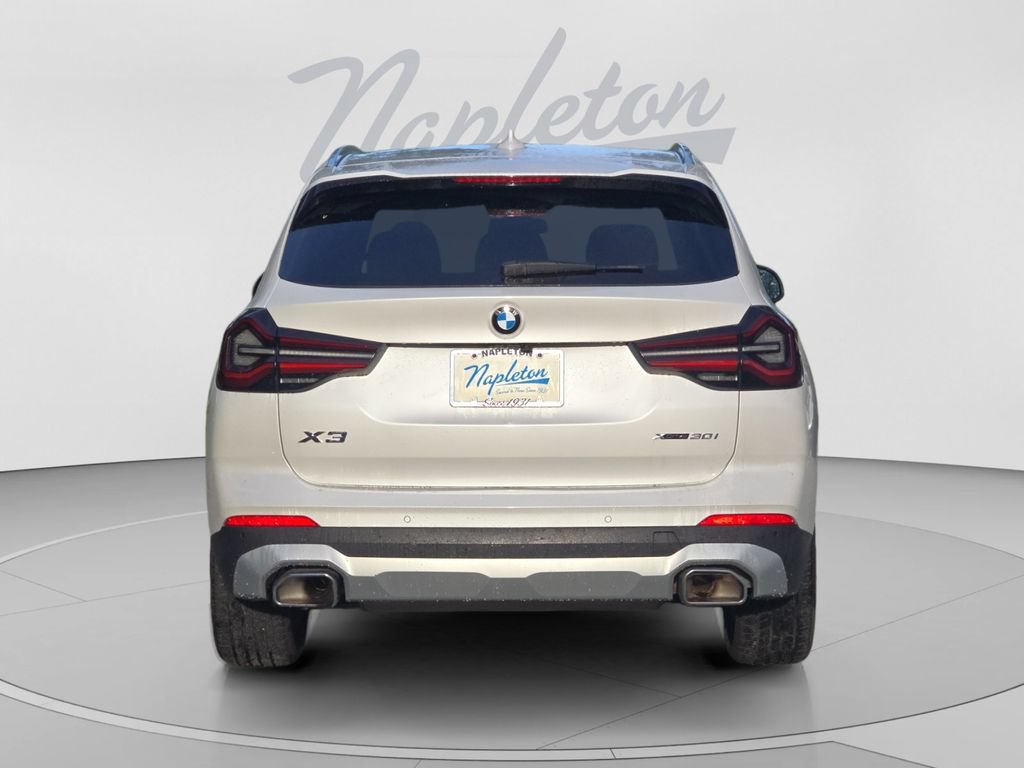 Used 2024 BMW X3 xDrive30i AWD/4WD image 4