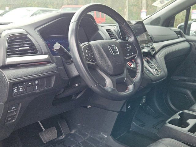 Used 2024 Honda Odyssey Sport image 15