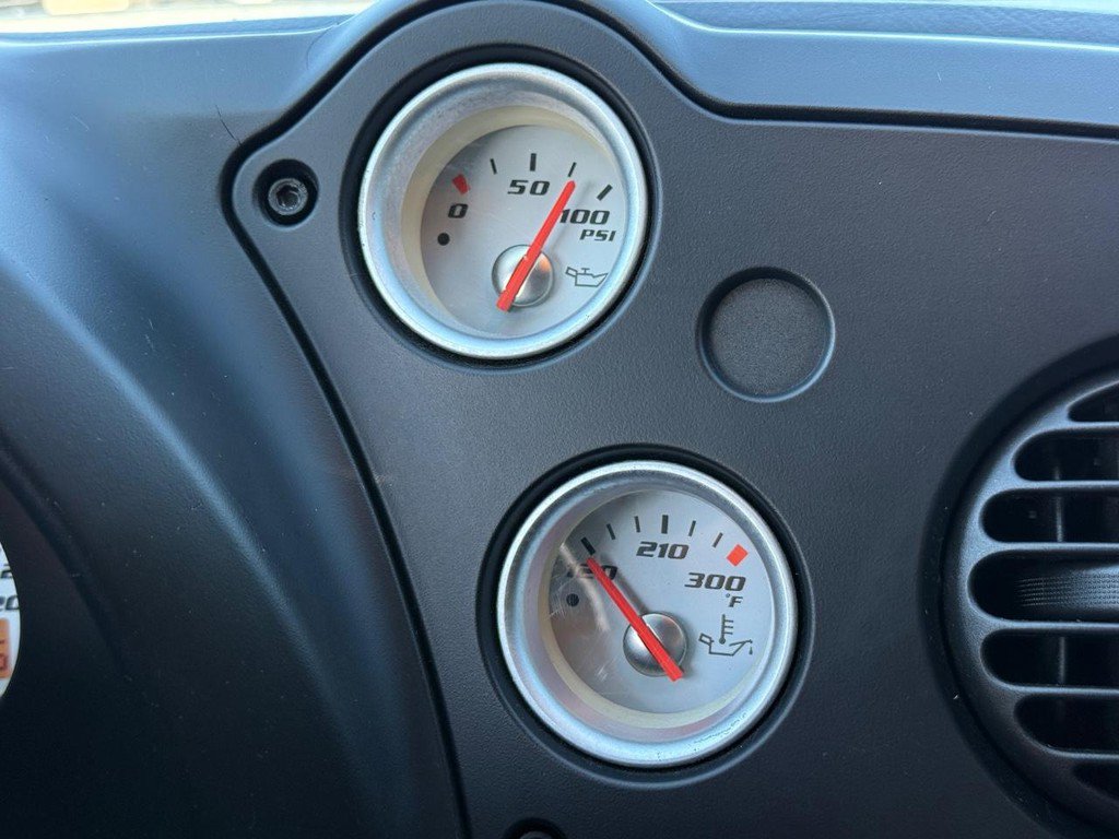 Used 2005 Dodge Viper SRT-10 image 18