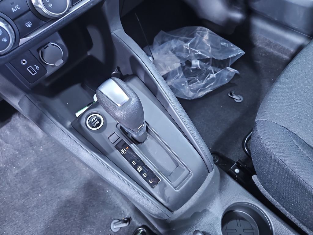 New 2025 Nissan Kicks Play S image 22