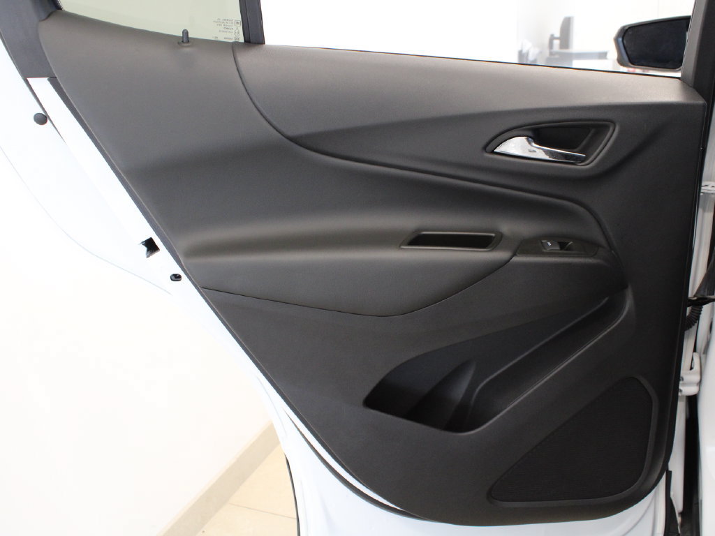 Used 2023 Chevrolet Equinox LT FWD image 27