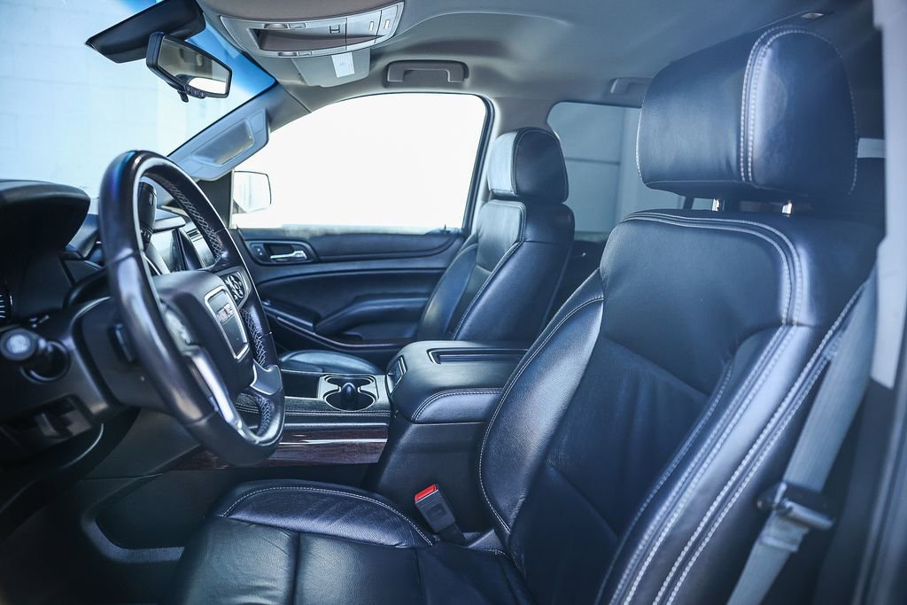 Used 2018 GMC Yukon SLE image 23