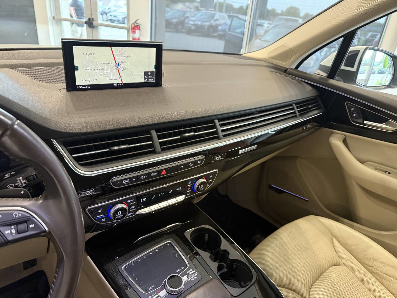 Used 2017 Audi Q7 3.0T Premium Plus image 25