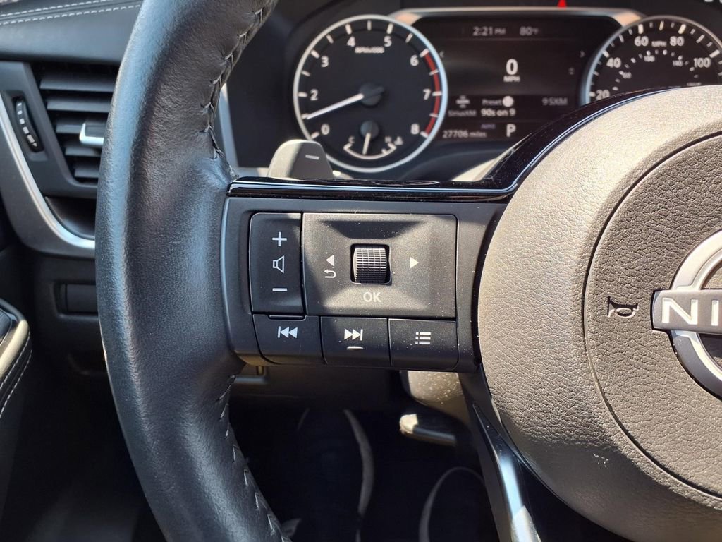 Used 2023 Nissan Rogue SV w/ SV Premium B Package AWD/4WD image 13