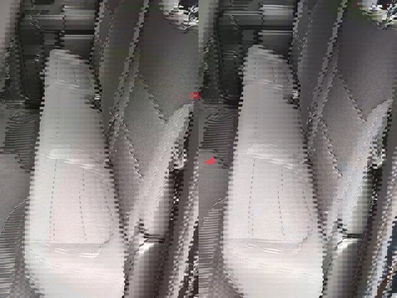 Used 2022 Chevrolet Silverado 1500 Custom image 20