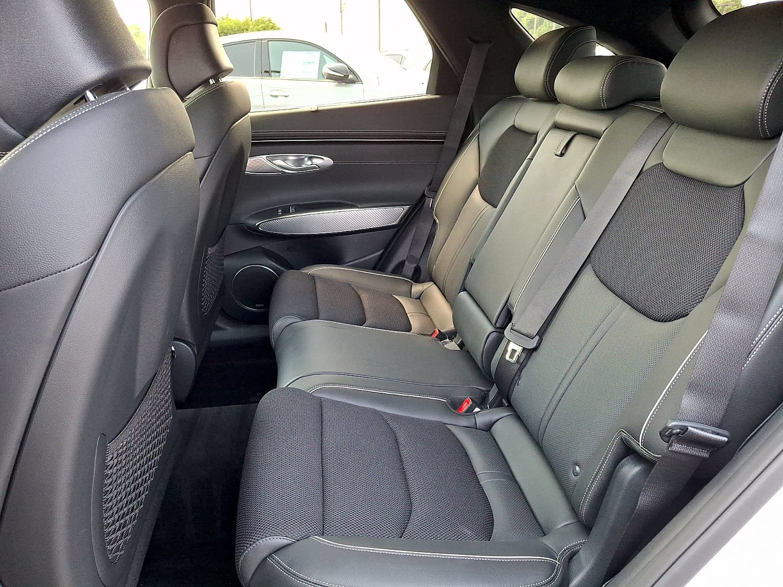 Used 2024 Genesis GV70 2.5T w/ Sport Prestige Package AWD/4WD image 10