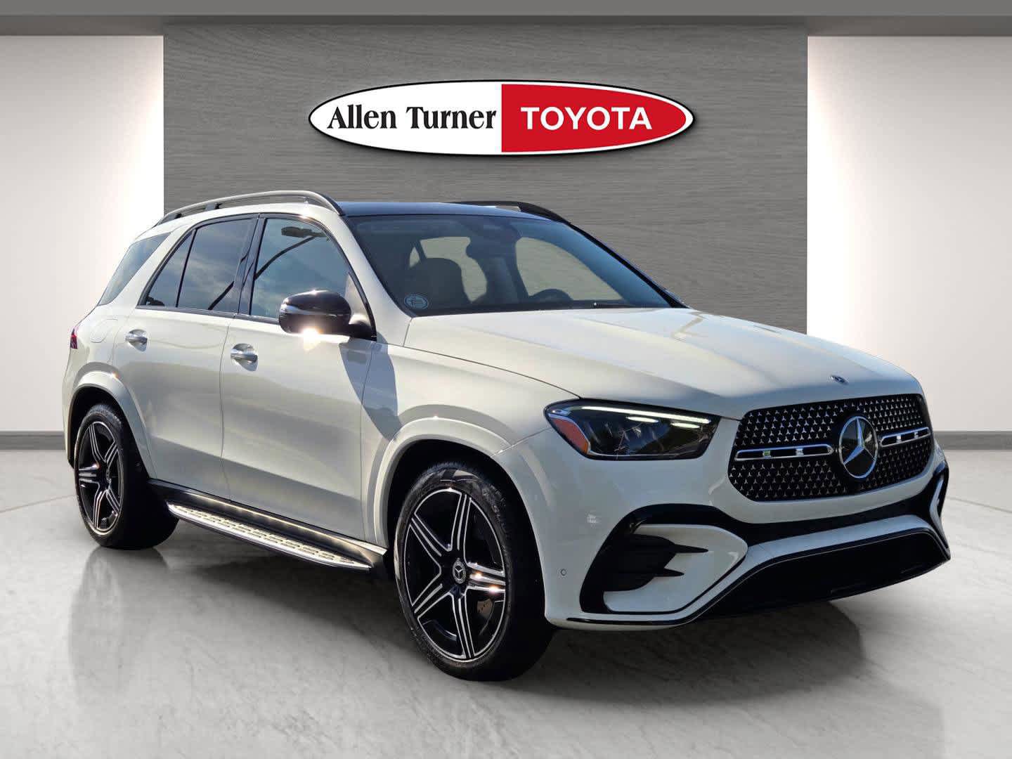 Used 2026 Mercedes-Benz GLE 450 4MATIC image 1