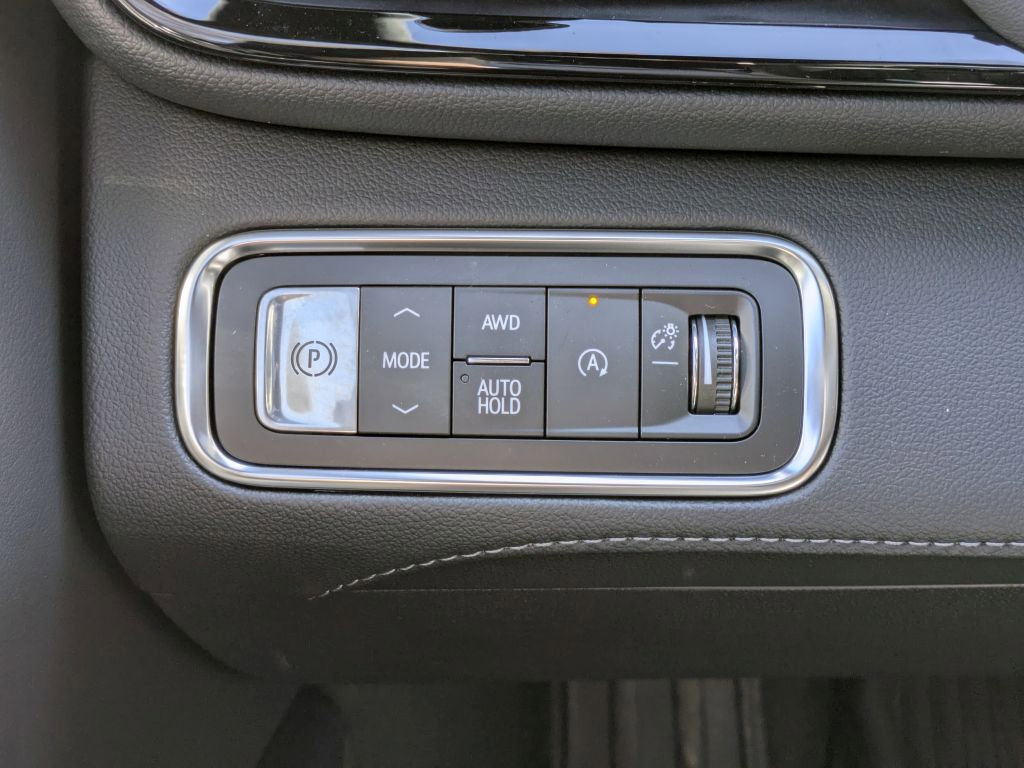 New 2026 Buick Enclave Avenir image 17