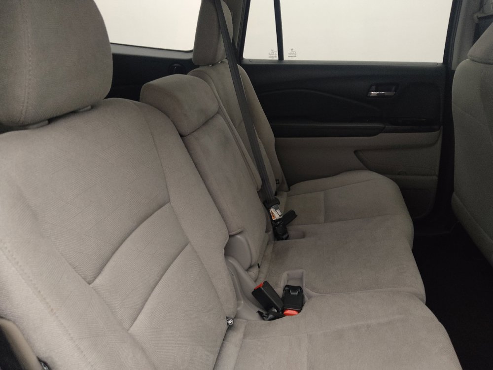 Used 2019 Honda Pilot LX image 19