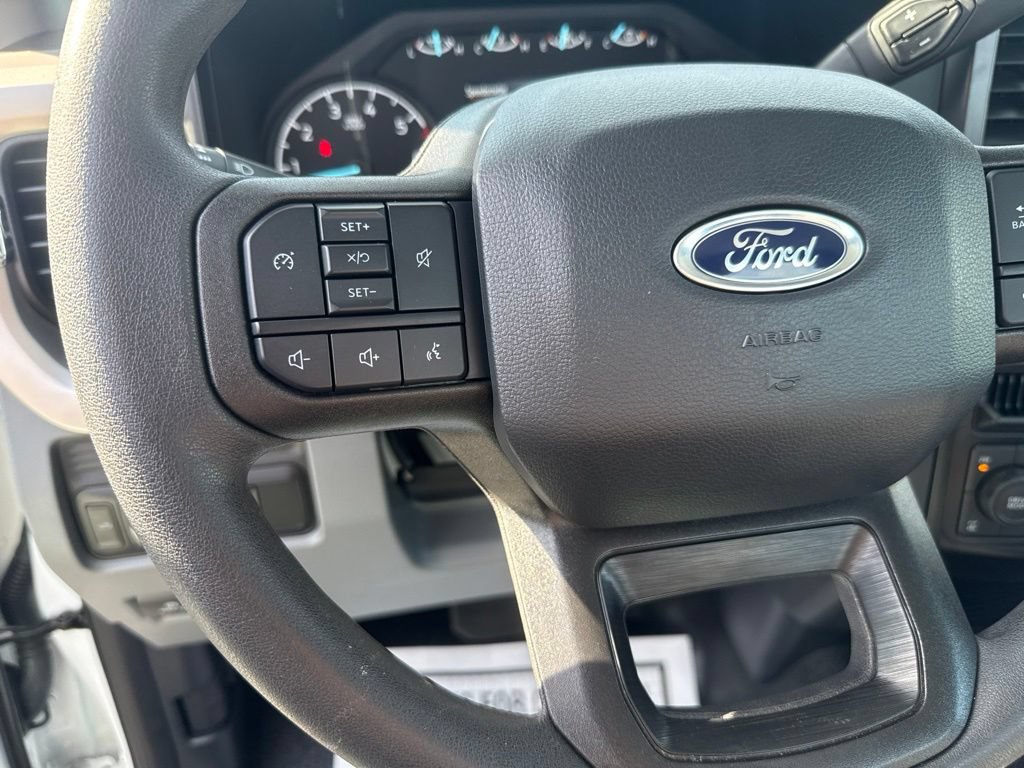 Used 2025 Ford F350 XL w/ Snow Plow Prep Package AWD/4WD image 14