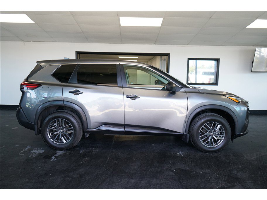 Used 2021 Nissan Rogue S FWD image 8