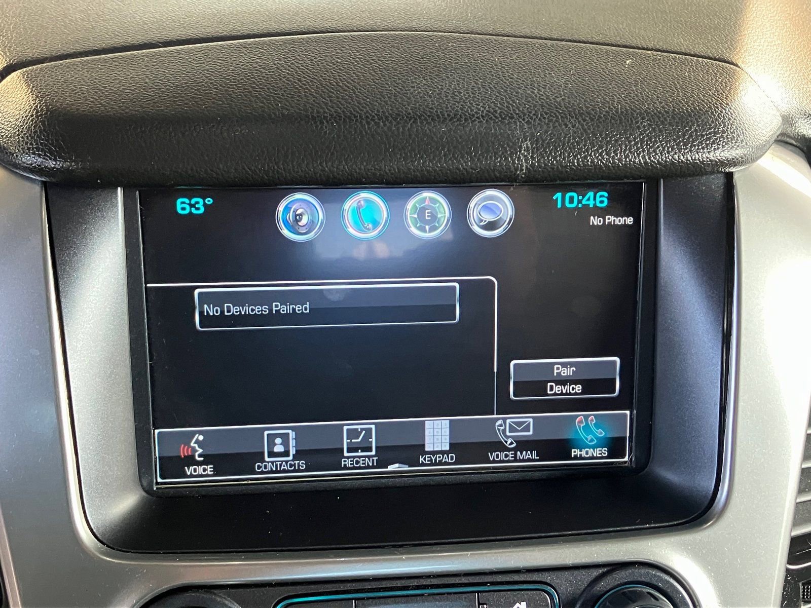 Used 2018 Chevrolet Tahoe Premier w/ RST 6.2L Performance Edition AWD/4WD image 39