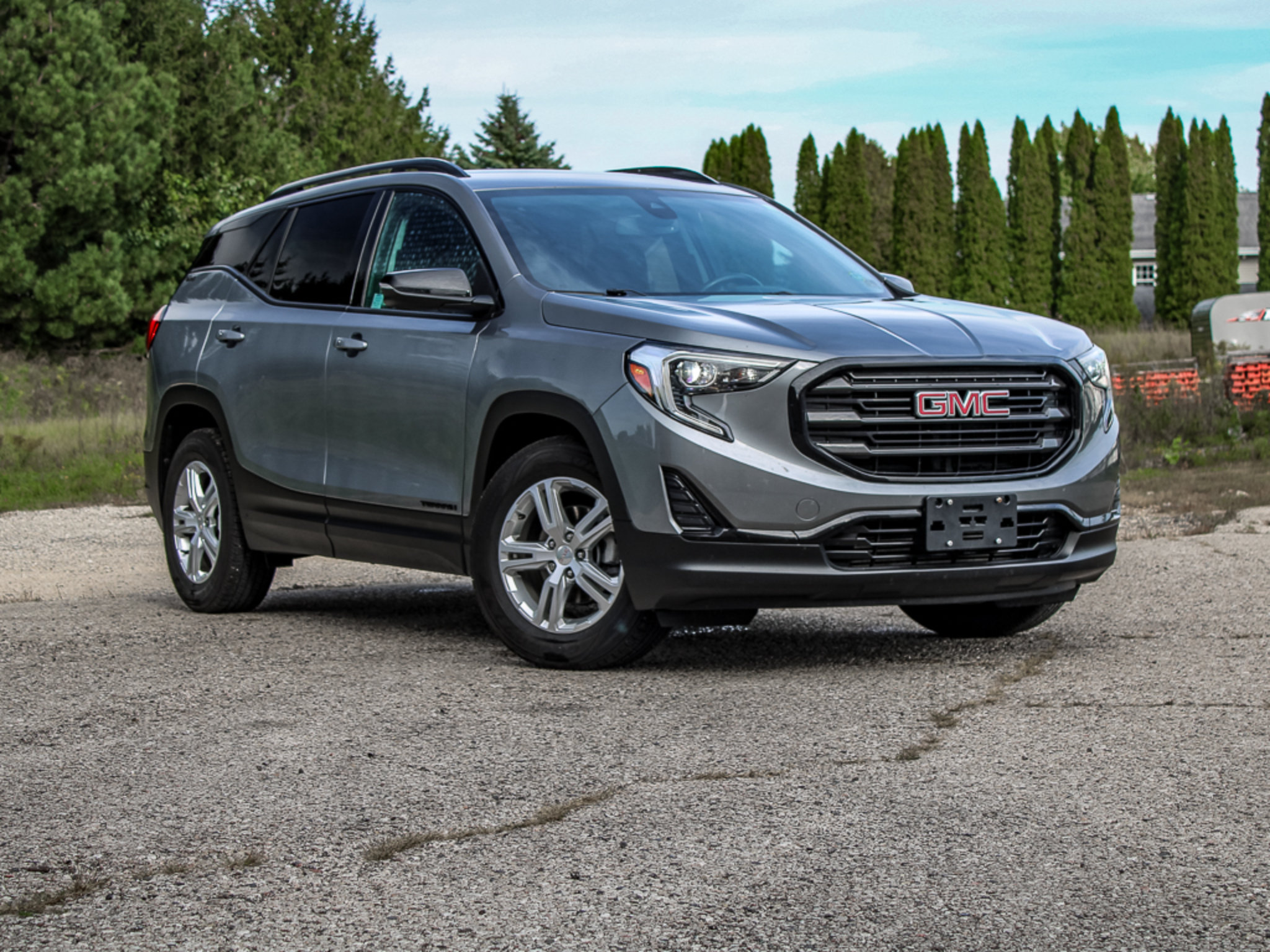 Used 2020 GMC Terrain SLE w/ Driver Convenience Package FWD image 32