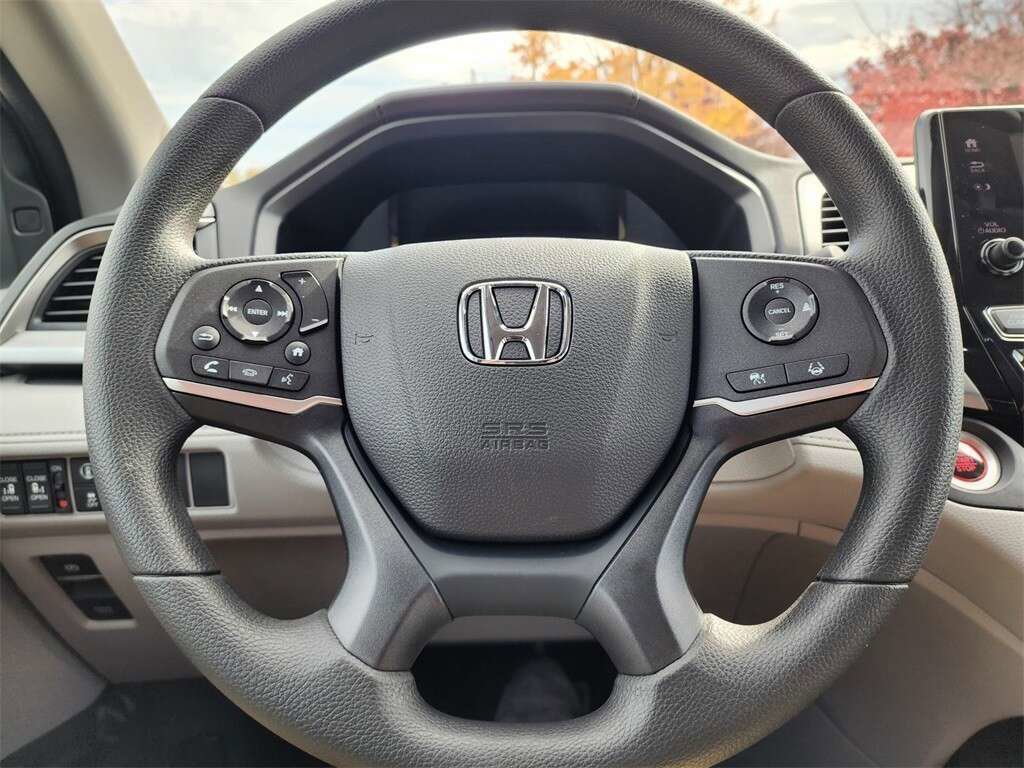 Certified 2024 Honda Odyssey EX image 23