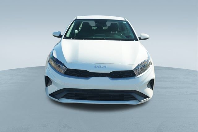 Used 2024 Kia Forte LX image 2