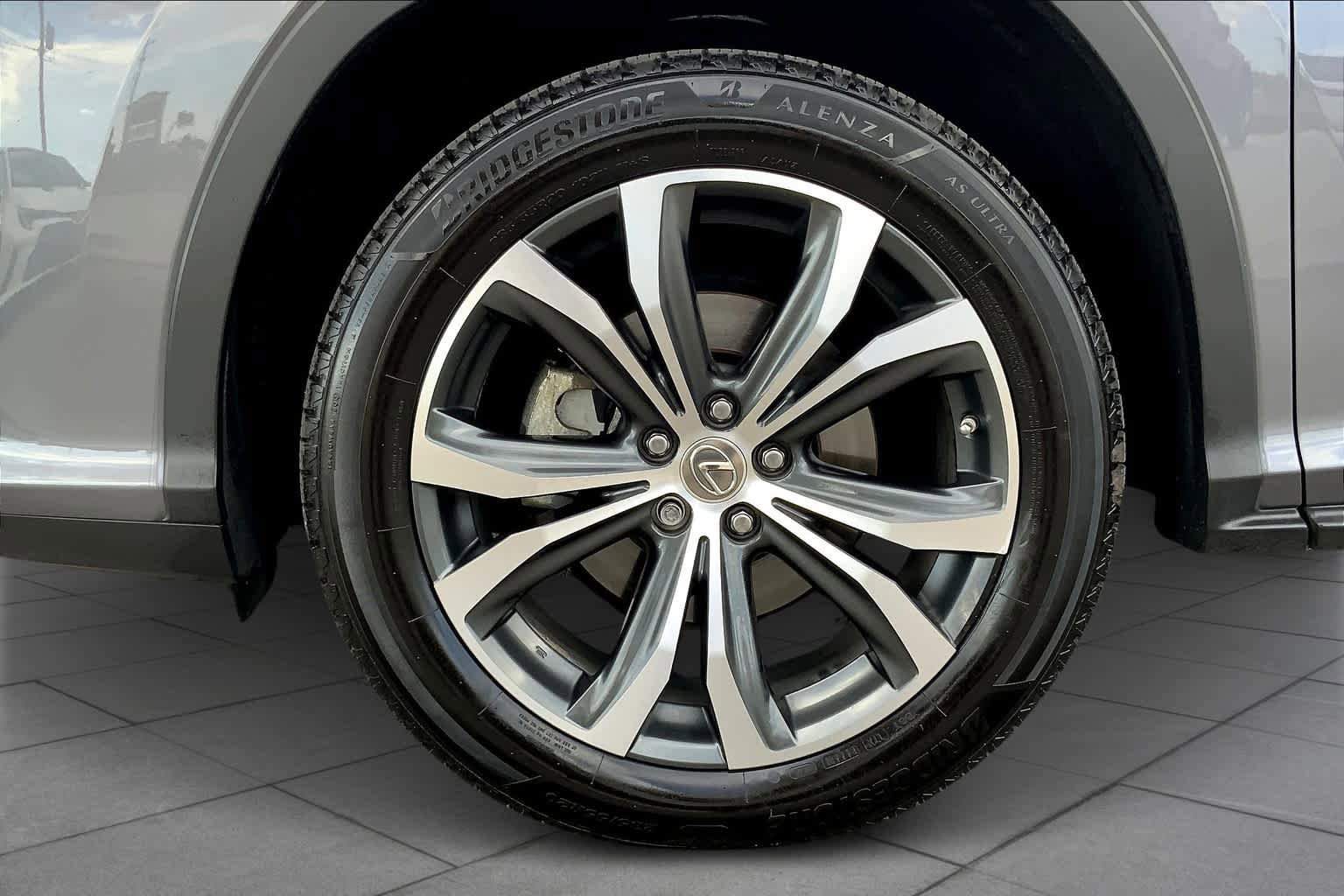 Used 2017 Lexus RX 350 FWD w/ Premium Package image 11