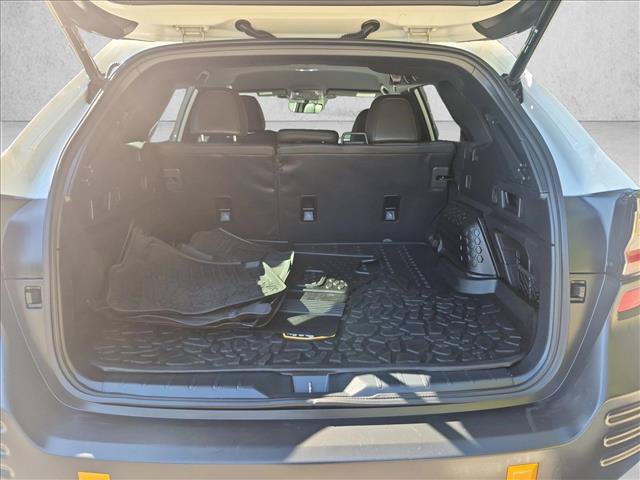 Used 2025 Subaru Outback Wilderness w/ Wilderness Package AWD/4WD image 6