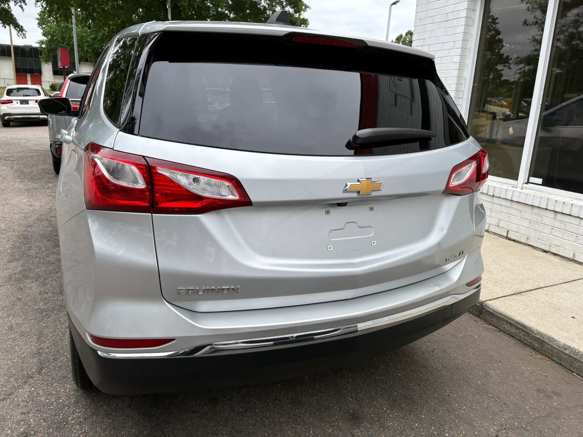 Used 2021 Chevrolet Equinox LT AWD/4WD image 7