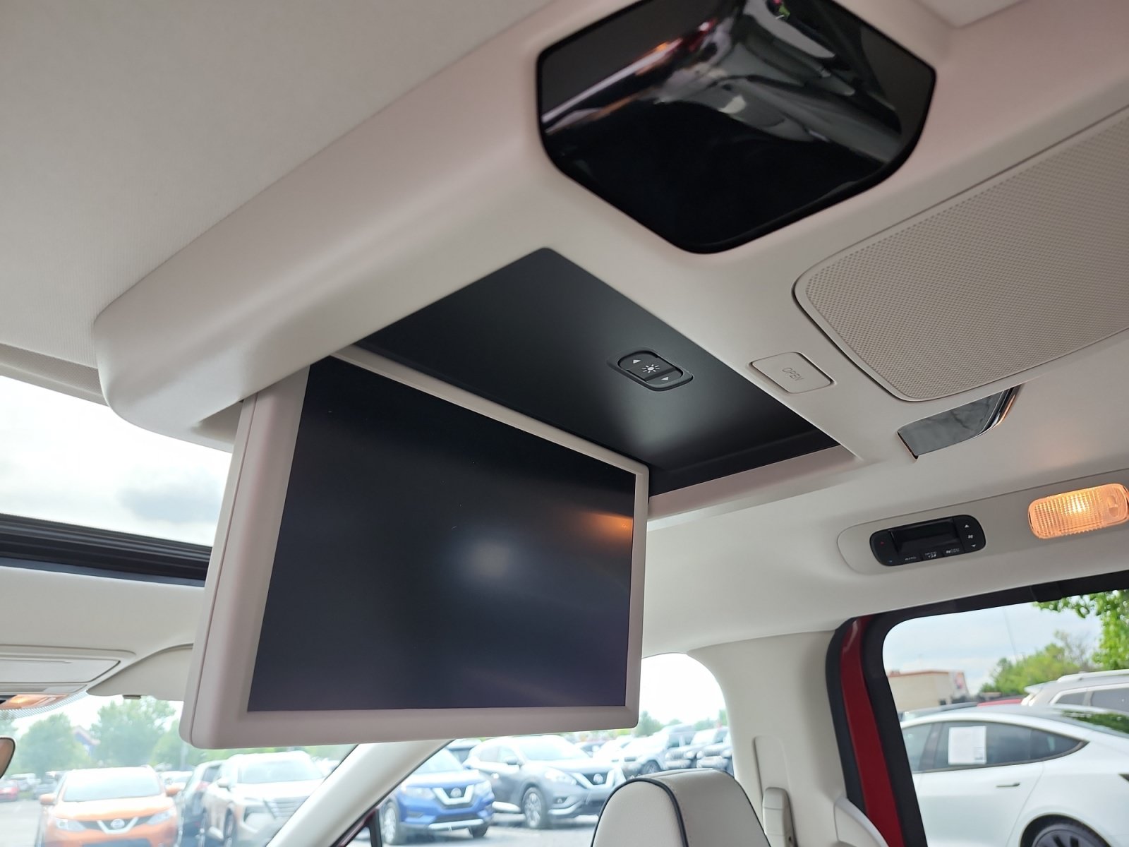 Used 2025 Honda Odyssey Touring image 18