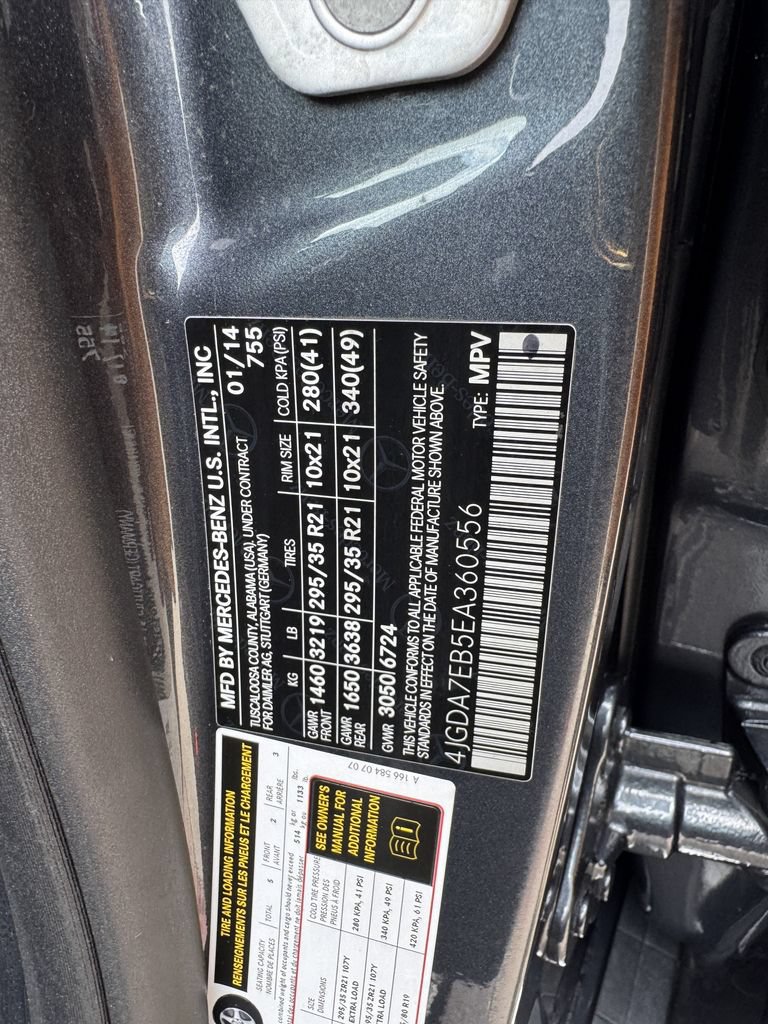 Used 2014 Mercedes-Benz ML 63 AMG 4MATIC image 41