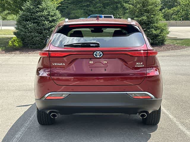 Used 2022 Toyota Venza XLE AWD/4WD image 4