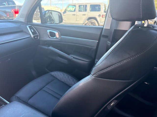 Used 2021 Kia Sorento SX Prestige AWD/4WD image 19