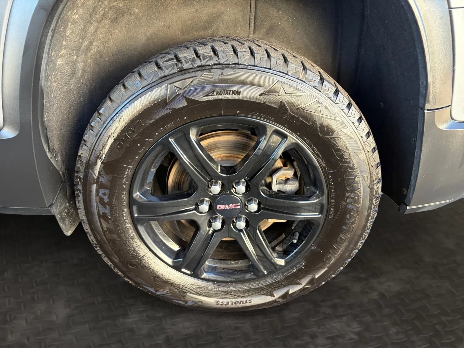 Used 2022 GMC Acadia AT4 w/ Technology Package AWD/4WD image 43