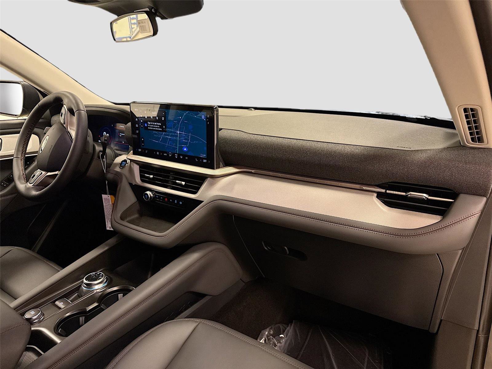 New 2026 Ford Explorer Active w/ Active Comfort Package image 29