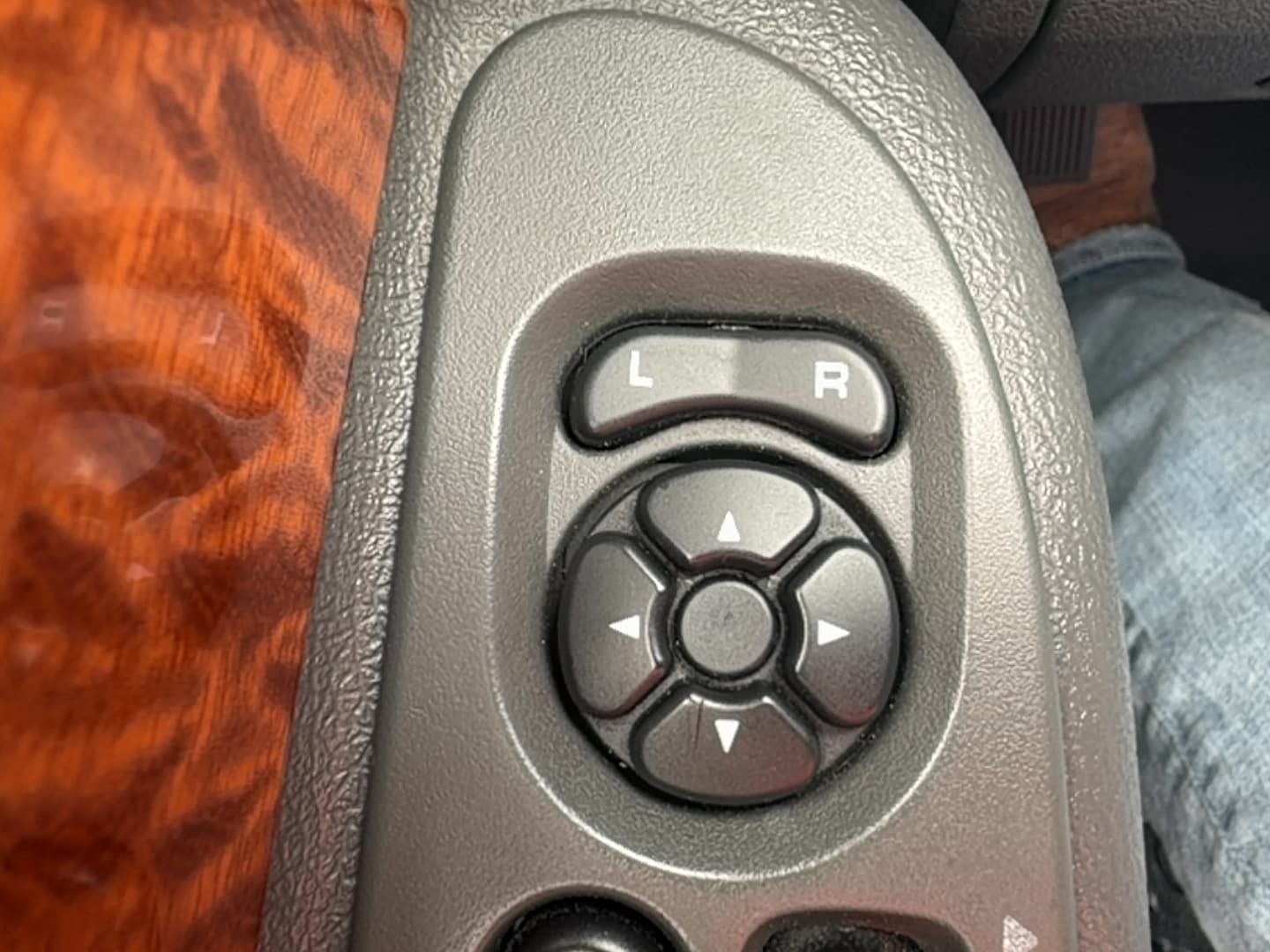 Used 2006 Dodge Ram 2500 Truck Laramie AWD/4WD image 19