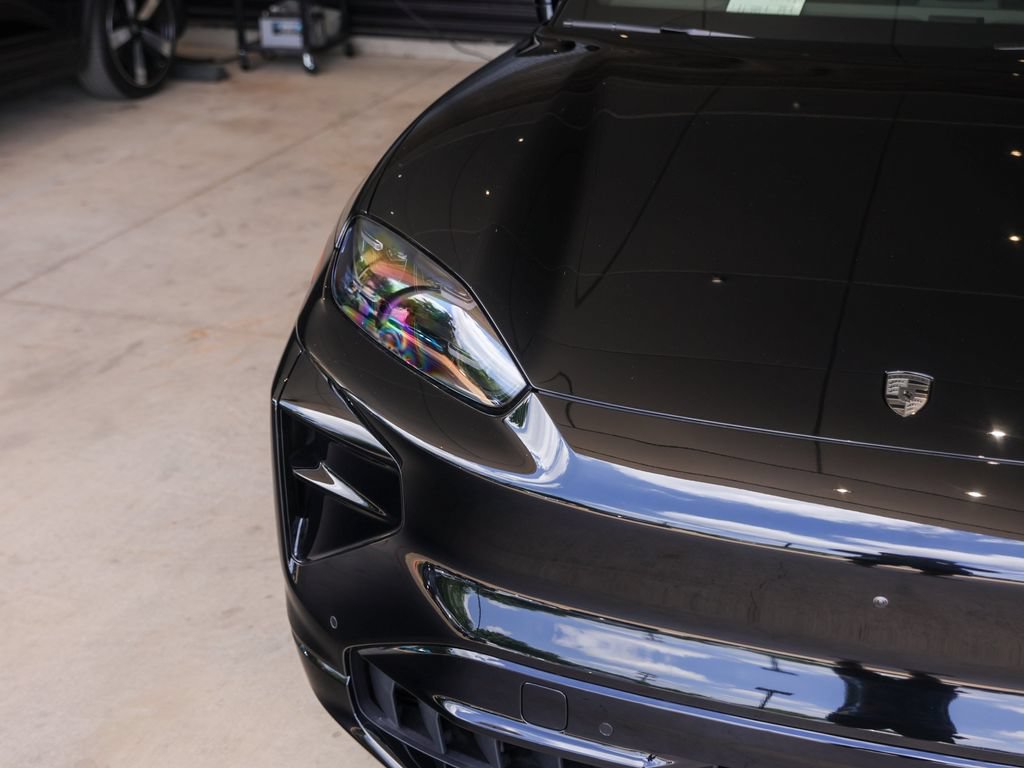 New 2026 Porsche Cayenne Turbo AWD/4WD image 11