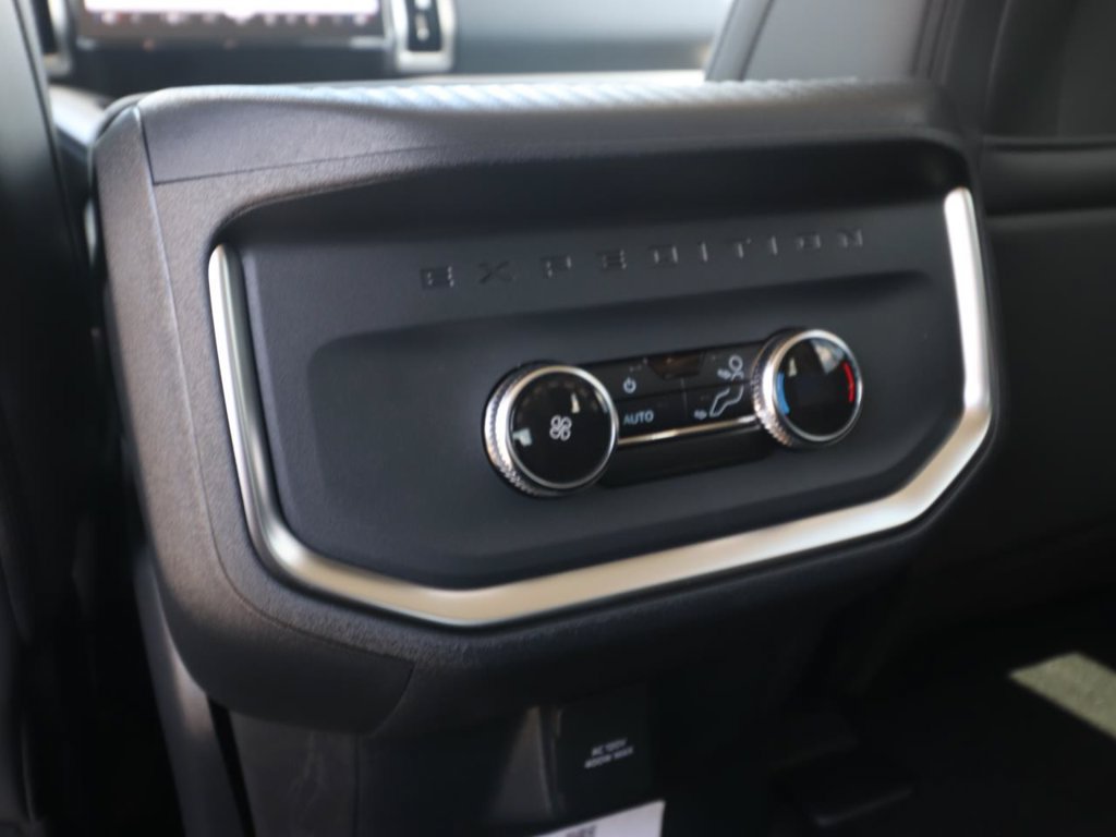 New 2027 Ford Expedition Active RWD image 12