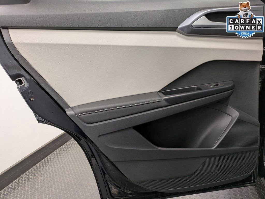 Used 2025 Volkswagen Taos SEL w/ Black Wheel Plus Package image 24