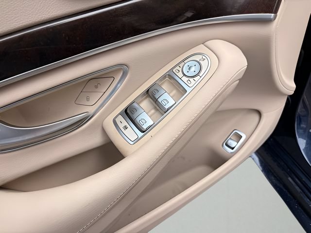 Used 2020 Mercedes-Benz S 450 Sedan w/ AMG Line Exterior image 21