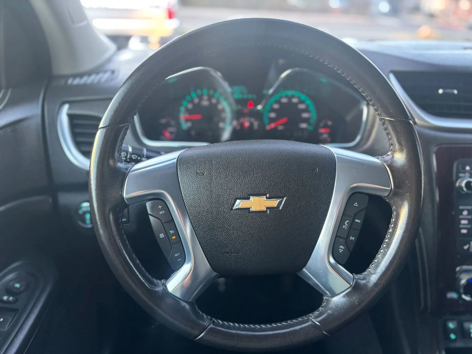 Used 2015 Chevrolet Traverse LT AWD/4WD image 13