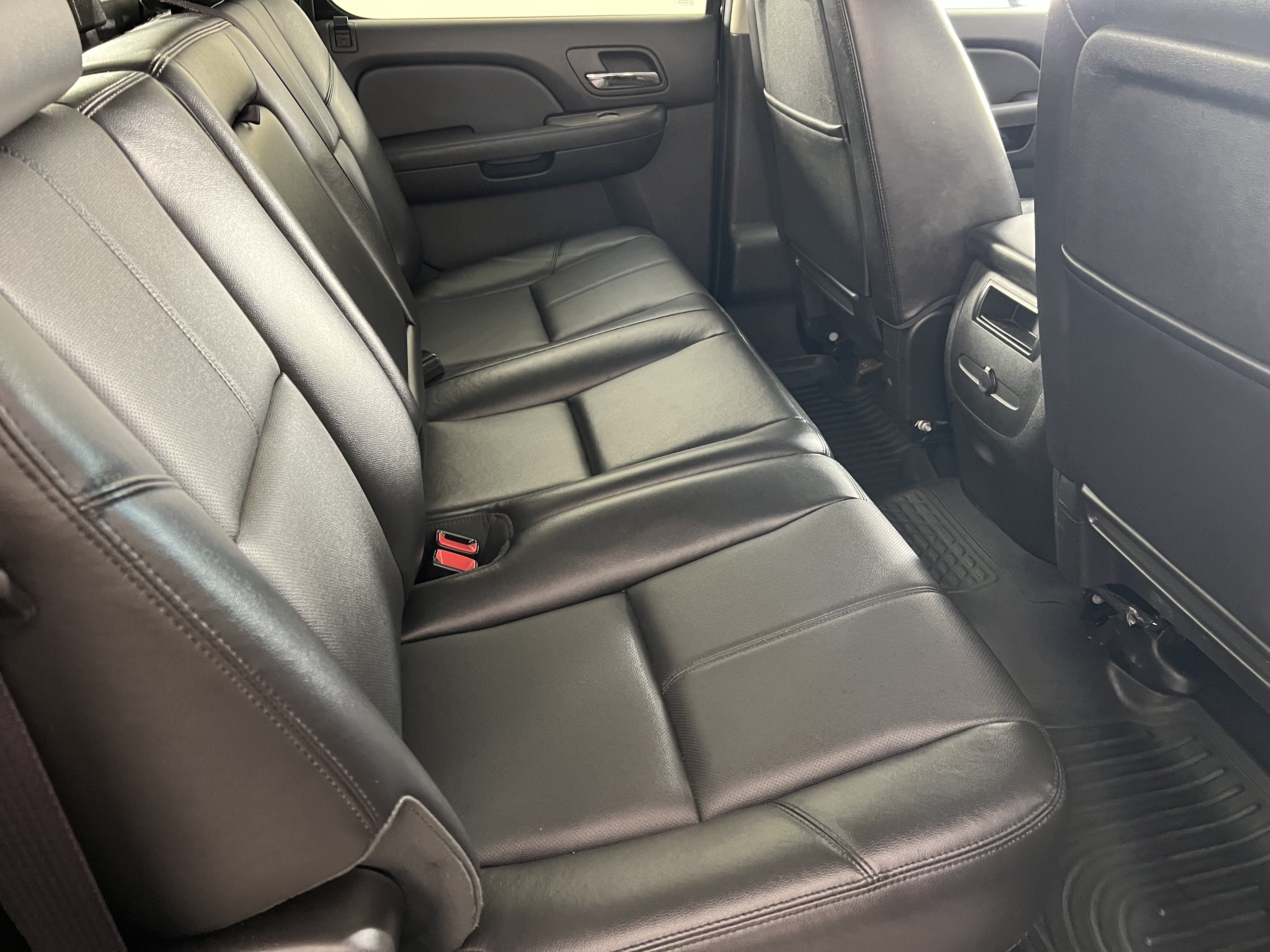 Used 2012 Chevrolet Silverado 2500 LTZ w/ LTZ Plus Package AWD/4WD image 23