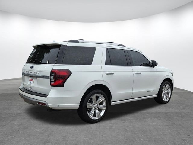Used 2024 Ford Expedition Platinum RWD image 4